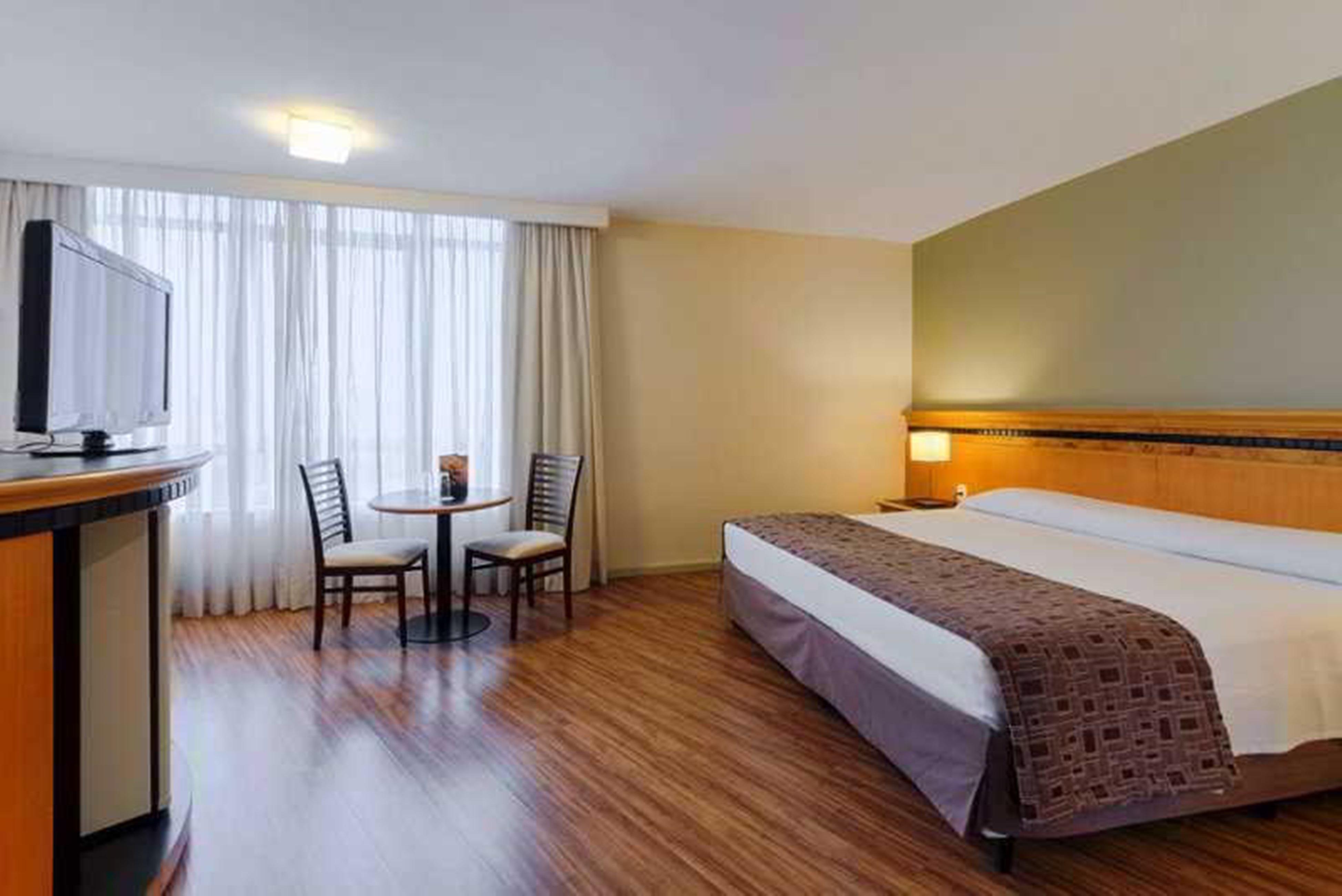 Hotel Golden Park Internacional Foz & Convencoes By Nacional Inn Foz do Iguacu Bagian luar foto