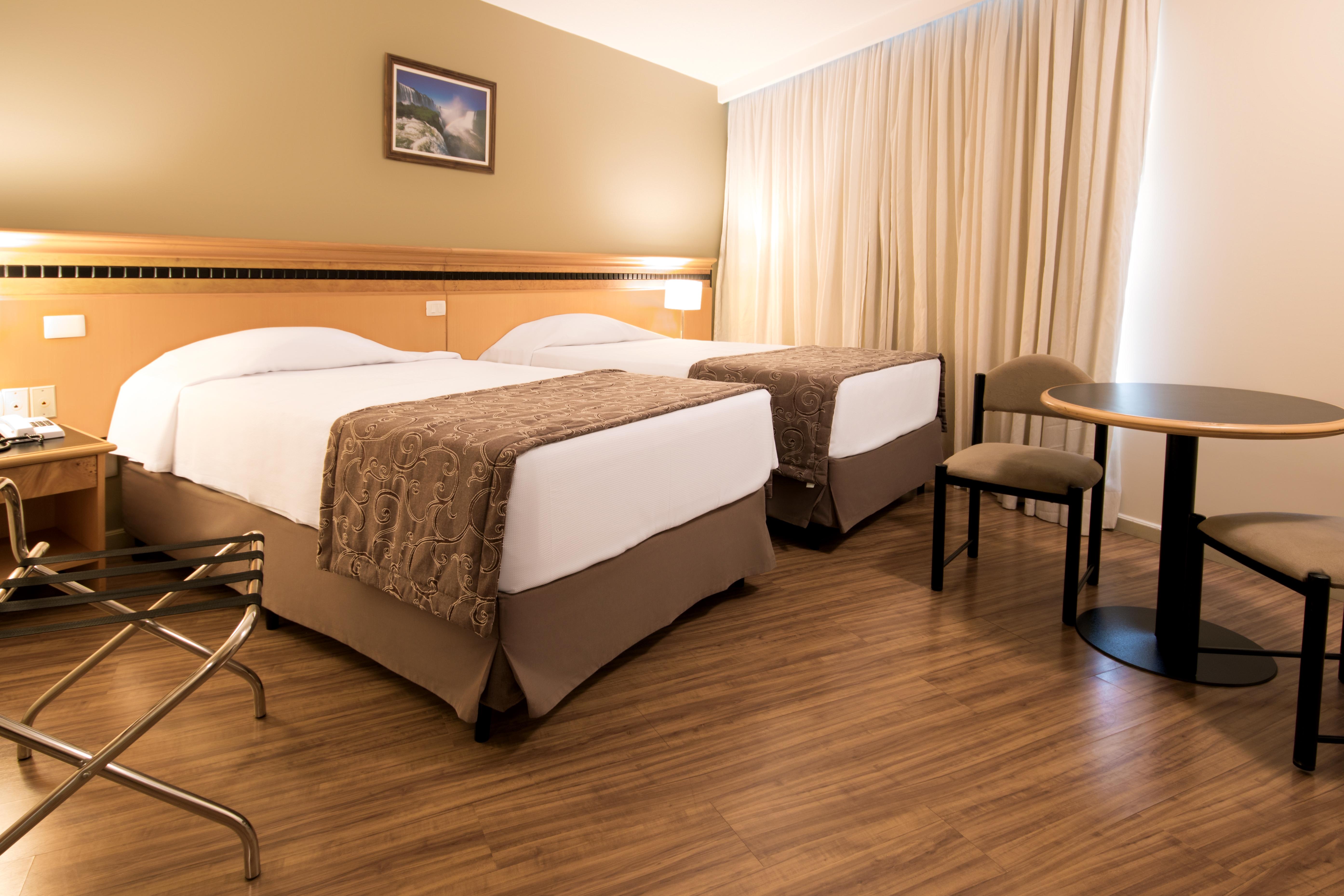 Hotel Golden Park Internacional Foz & Convencoes By Nacional Inn Foz do Iguacu Bagian luar foto
