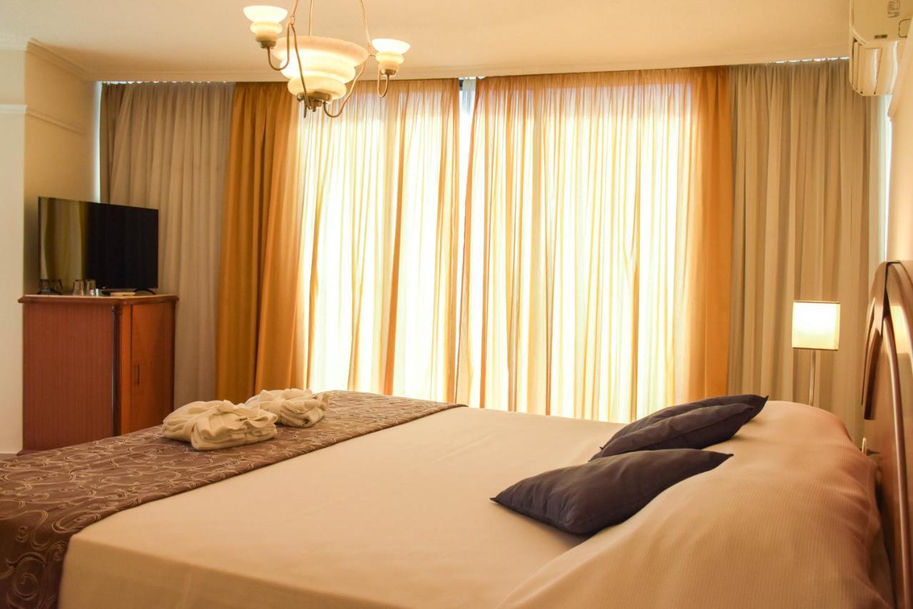 Hotel Golden Park Internacional Foz & Convencoes By Nacional Inn Foz do Iguacu Bagian luar foto
