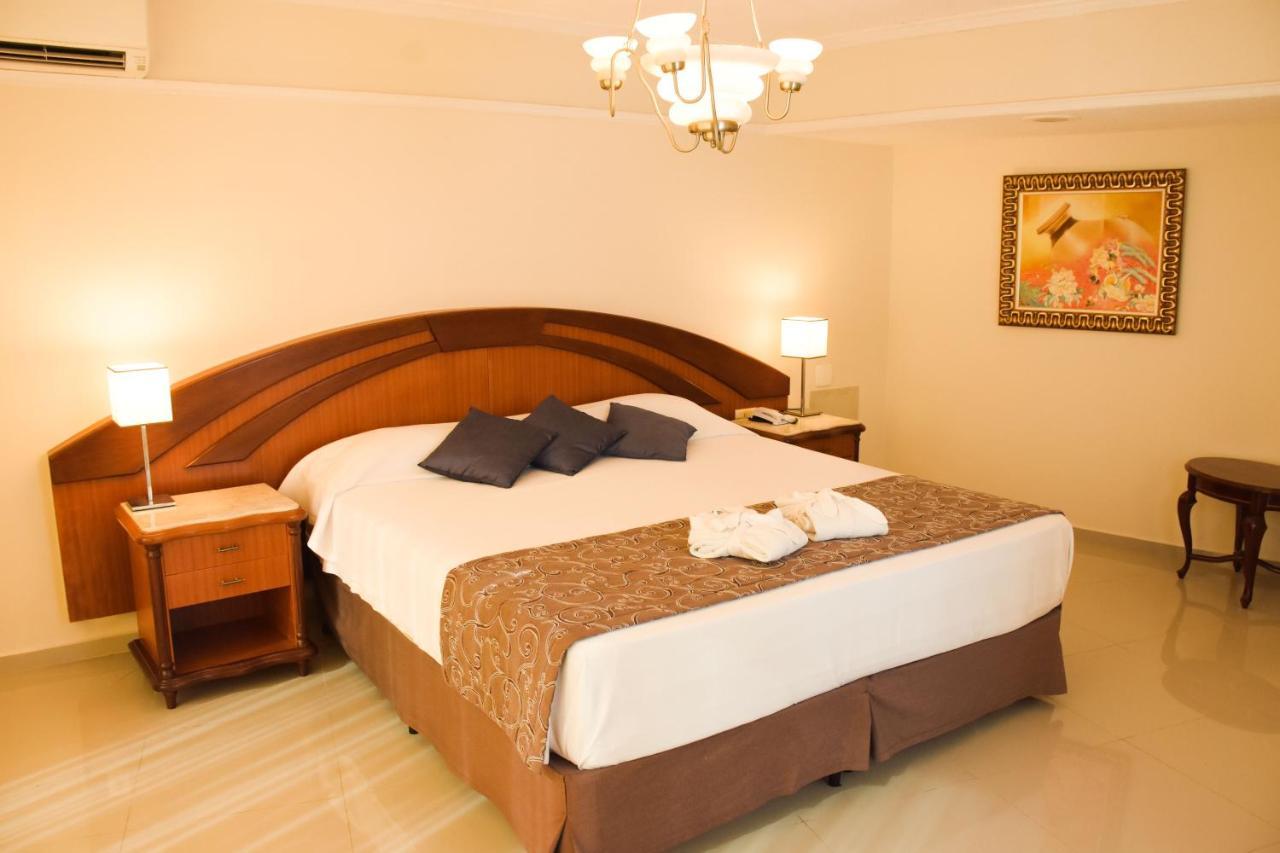 Hotel Golden Park Internacional Foz & Convencoes By Nacional Inn Foz do Iguacu Bagian luar foto